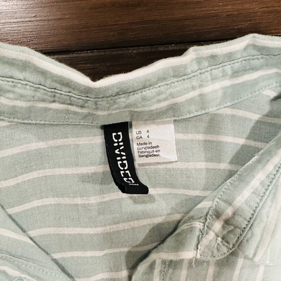 H&M Light Green and White Button Down Shirt with Classic Stripes - Picture 5 of 5